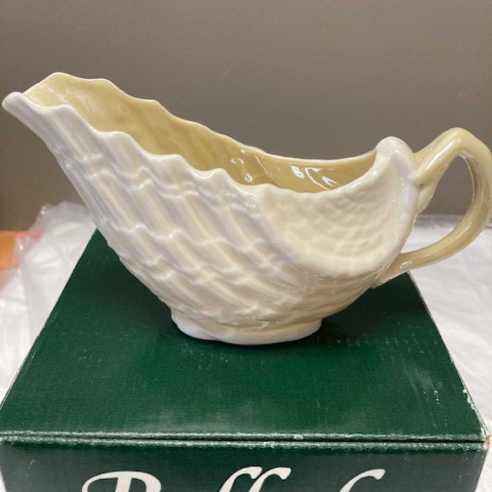 Belleek Pottery Creamer Lustre Shell  6"